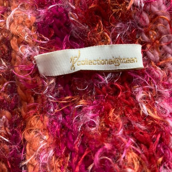 CollectionEighteen scarf - Picture 6 of 8